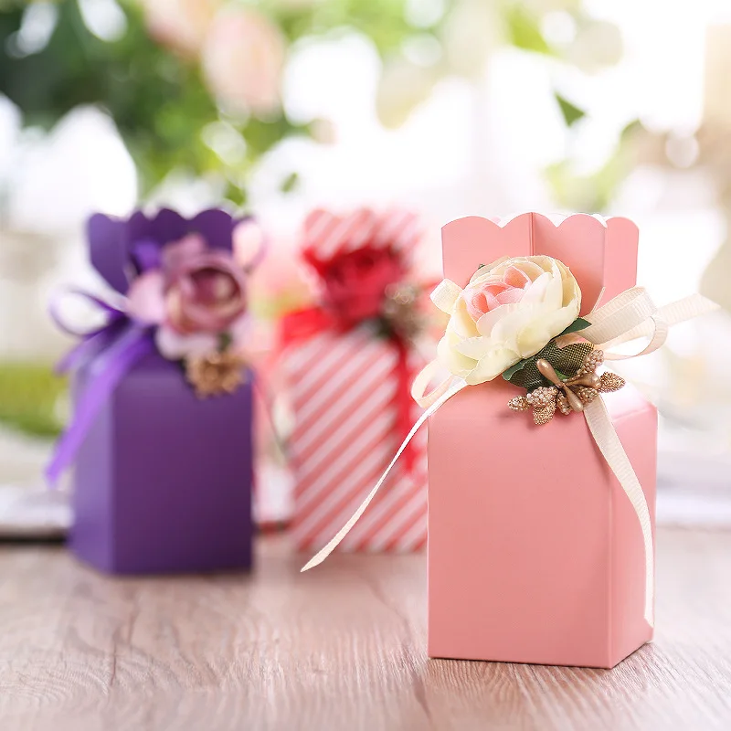 Красочная европейские сладости коробка для конфет Складная бумага Bo xWedding украшение Свадебная сумка для конфет Подарочная коробка десерт ...
Красочная европейские сладости коробка для конфет Складная бумага Bo xWedding украшение Свадебная сумка для конфет Подарочная коробка десерт ...