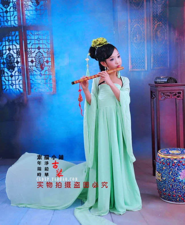 Wan Sha Qing Friut Green Dreamlike Classical Dance Costume for Girls Photo House or Stage Performance Wear for Girls
Wan Sha Qing Friut Green Dreamlike Classical Dance Costume for Girls Photo House or Stage Performance Wear for Girls