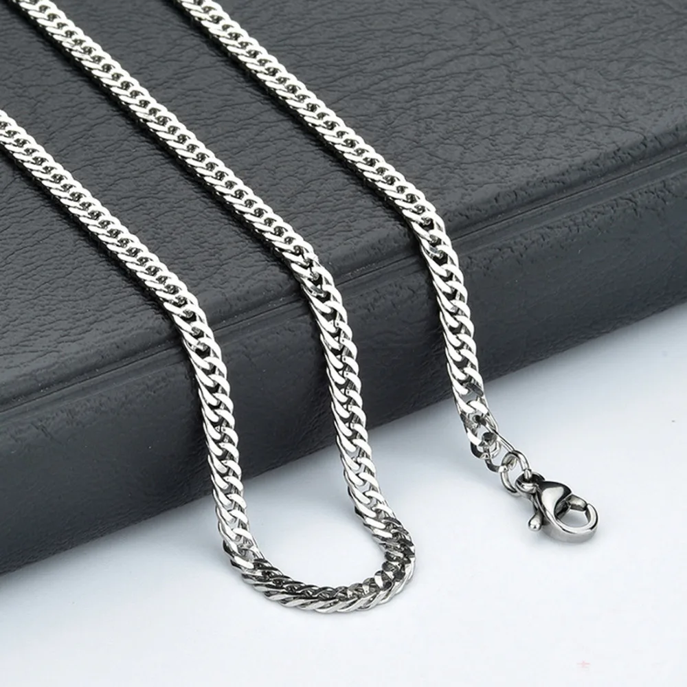 50pcs 4mm Silver Tone Stainless Steel Men Boy's Curb link Chain Necklace suit for Pendant 18"-30"
50pcs 4mm Silver Tone Stainless Steel Men Boy's Curb link Chain Necklace suit for Pendant 18"-30"