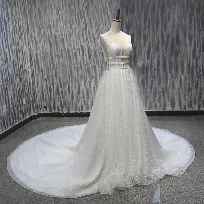 Lover Kiss Vestido De Noiva Sexy Deep V Neck Wedding Dresses Gowns Sparkly Backless Bridal Gowns Custom Made robe de mariage
Lover Kiss Vestido De Noiva Sexy Deep V Neck Wedding Dresses Gowns Sparkly Backless Bridal Gowns Custom Made robe de mariage