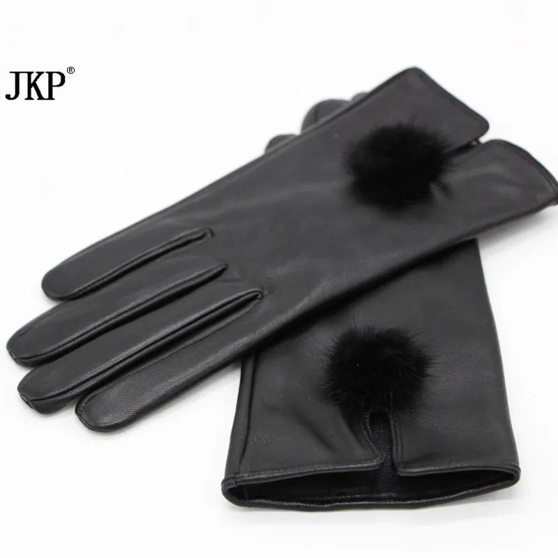 Hot Dermis Women's Leather Gloves Mink Hairballs Fur and Autumn Women's Solid Adult Dolls Gloves Leather
Hot Dermis Women's Leather Gloves Mink Hairballs Fur and Autumn Women's Solid Adult Dolls Gloves Leather