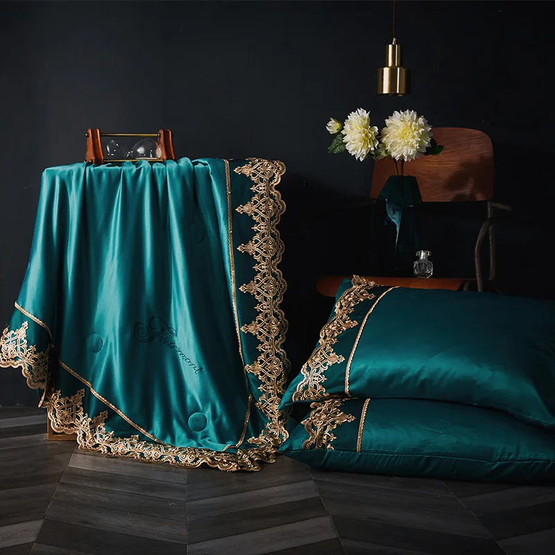 New Tencel Satin Bedspread/Summer Blanket Lace Quilt/150x200cm 200x230cm Cover Air Conditioner Quilt With 2pcs pillowcase
New Tencel Satin Bedspread/Summer Blanket Lace Quilt/150x200cm 200x230cm Cover Air Conditioner Quilt With 2pcs pillowcase