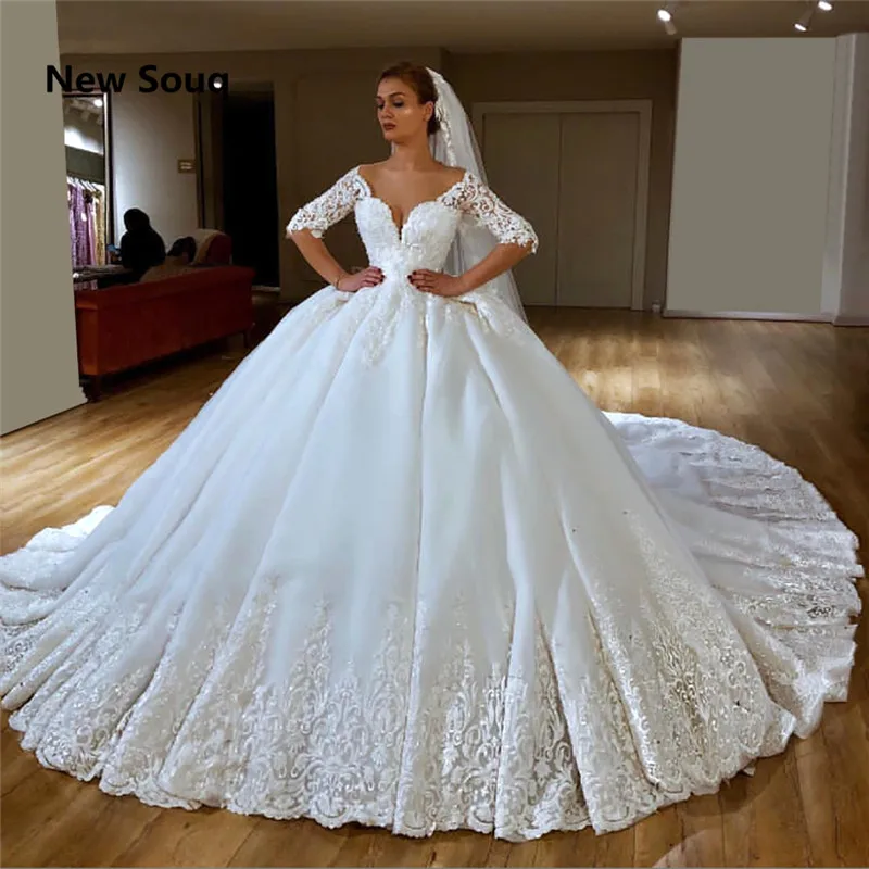 Luxury White Satin Ball Gown Wedding Dresses With Long Train Half Sleeves Sexy V-neck Applique Lace Bridal Dress 2019
Luxury White Satin Ball Gown Wedding Dresses With Long Train Half Sleeves Sexy V-neck Applique Lace Bridal Dress 2019