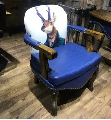 Barber shop retro hair chair Japanese lift hair chair special cut hair chair hairdressing shop hair chair.
Barber shop retro hair chair Japanese lift hair chair special cut hair chair hairdressing shop hair chair.