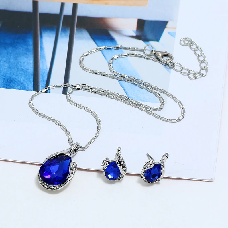 Bohopan Luxury Elegant Jewelry Set For Women Water Drop Rhinestone Necklace Exquisite Solid Color Earrings For Wedding Party
Bohopan Luxury Elegant Jewelry Set For Women Water Drop Rhinestone Necklace Exquisite Solid Color Earrings For Wedding Party