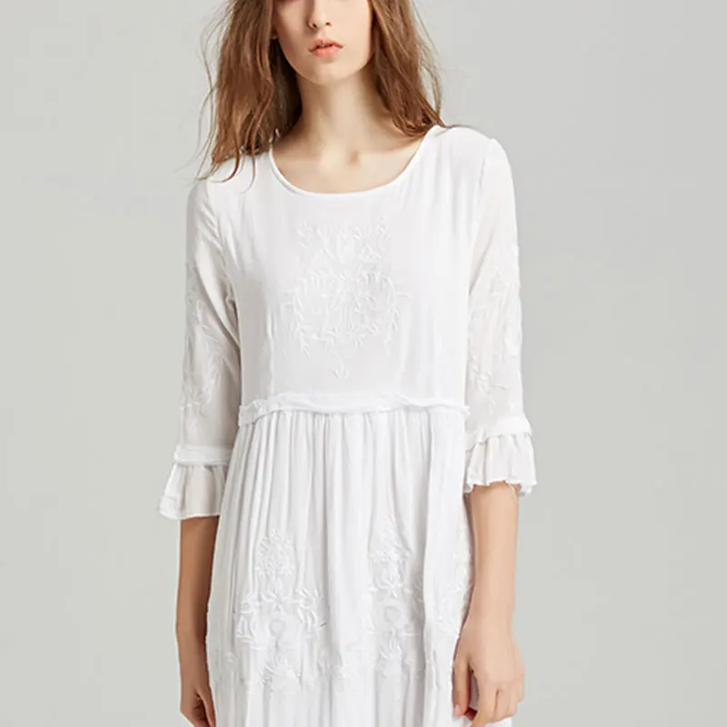 Summer new Bohemian tourist island fairy wedding party chic temperament exquisite embroidered loose dress
Summer new Bohemian tourist island fairy wedding party chic temperament exquisite embroidered loose dress