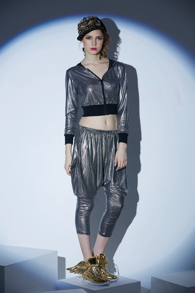WholeTide New Fashion Women Hip Hop Sweatpants Ds Performance Costumes Female Streetwear Loose Casual Pants Baggy Harem Trousers
WholeTide New Fashion Women Hip Hop Sweatpants Ds Performance Costumes Female Streetwear Loose Casual Pants Baggy Harem Trousers