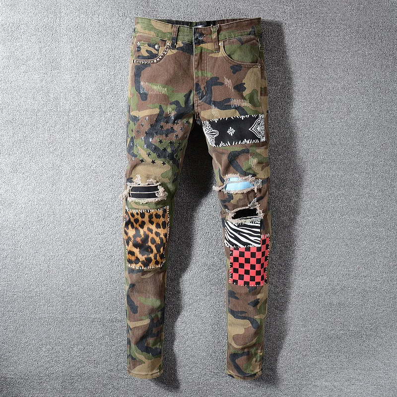 Fashion Streetwear Men Jeans Slim Fit Patch Designer Ripped Jeans Men Printed Punk Pants Big Size 28-40 Hip Hop Jeans
Fashion Streetwear Men Jeans Slim Fit Patch Designer Ripped Jeans Men Printed Punk Pants Big Size 28-40 Hip Hop Jeans