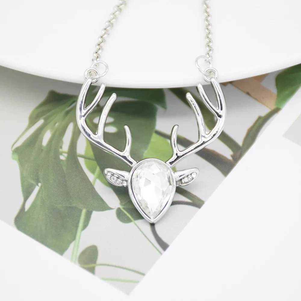 Zircon Animal Fox Christmas Deer Necklace Lucky Amulet Jewelry Love heart Elk Head Small Art Elf Antlers pendant Necklace
Zircon Animal Fox Christmas Deer Necklace Lucky Amulet Jewelry Love heart Elk Head Small Art Elf Antlers pendant Necklace