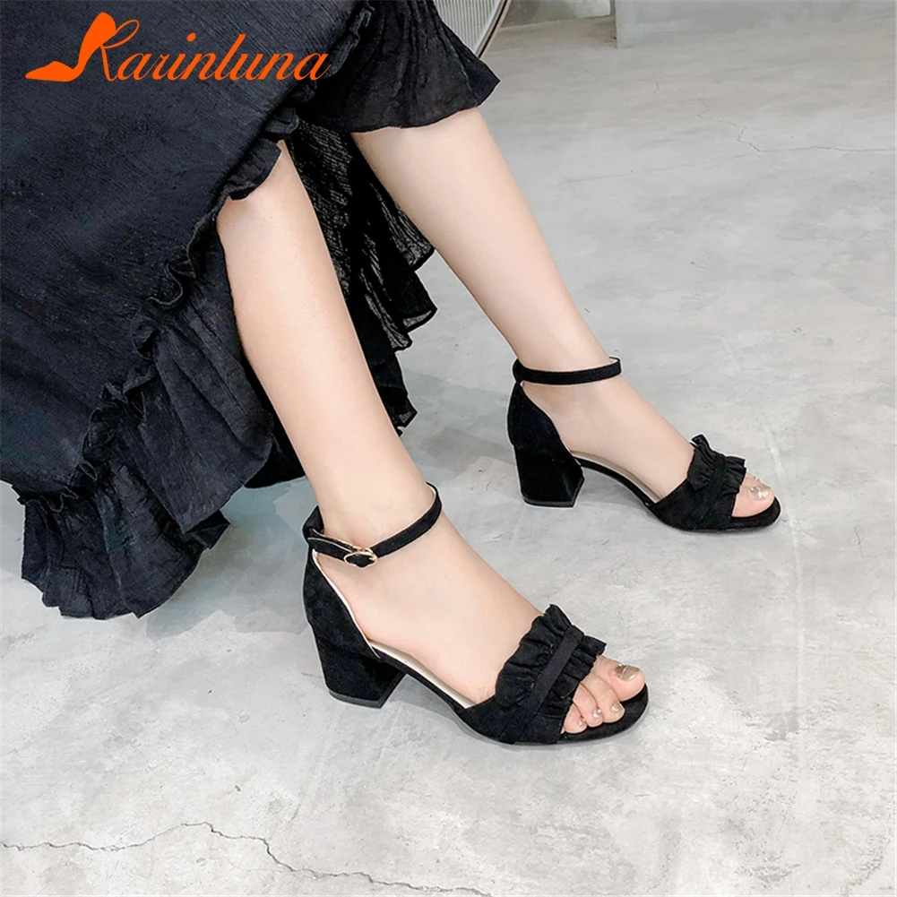 Фото KARINLUNA/Большие размеры 31 47 новые модные сандалии женская обувь женские туфли на не