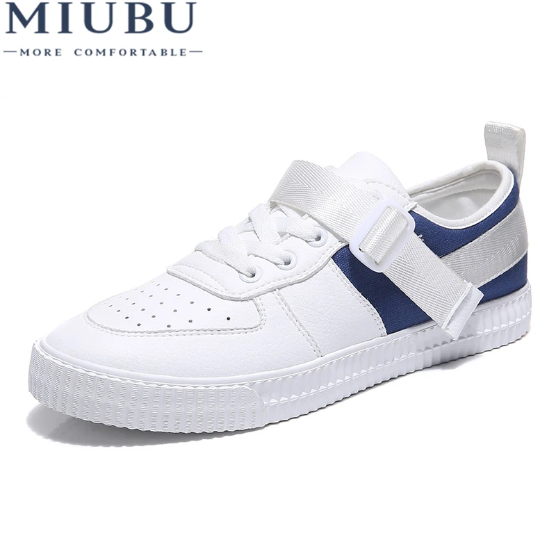 MIUBU 2020 Summer Leather Mens Casual Outdoor Shoes Breathable Wear-Resistant Shoes Comfortable Males Round Toe Lace-Up Flats
MIUBU 2020 Summer Leather Mens Casual Outdoor Shoes Breathable Wear-Resistant Shoes Comfortable Males Round Toe Lace-Up Flats