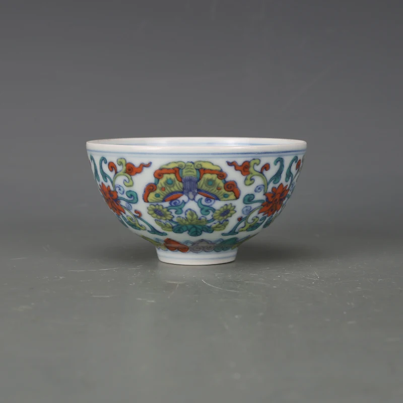 Античная фарфоровая чашка QingDynasty, цветная Цветочная чашка, ручная роспись, украшение для дома, коллекция и украшение
Античная фарфоровая чашка QingDynasty, цветная Цветочная чашка, ручная роспись, украшение для дома, коллекция и украшение