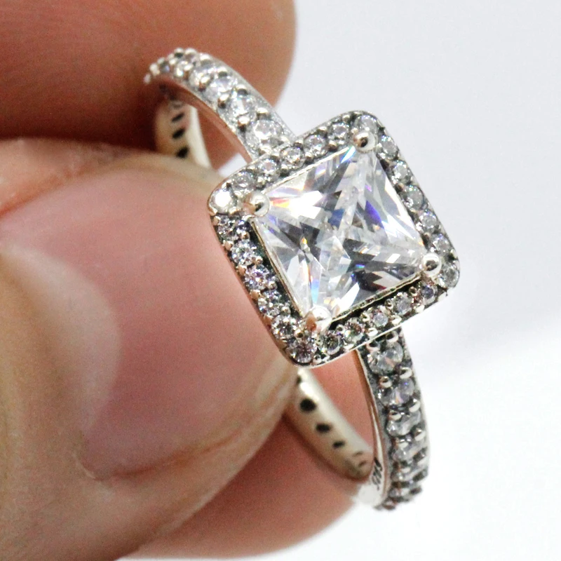 925 Sterling Silver Women Ring Dazzling Zirconia Elegant Finger Rings for Women Wedding Rings Fashion Jewelry Gift
925 Sterling Silver Women Ring Dazzling Zirconia Elegant Finger Rings for Women Wedding Rings Fashion Jewelry Gift
