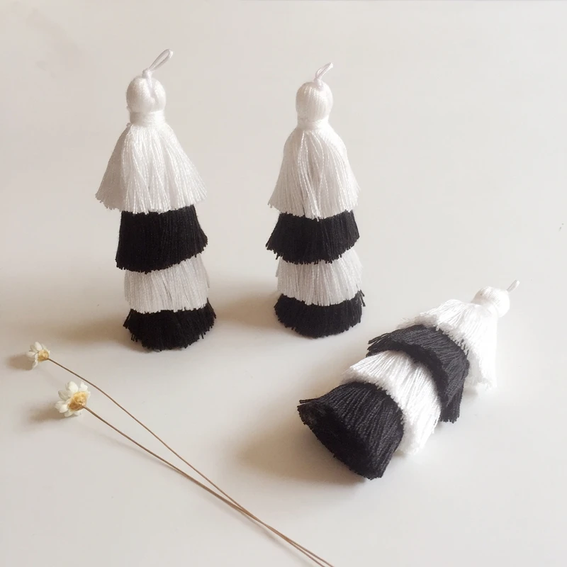 10Pcs 95MM Black White Mix Colors Cotton Tassel Ears Lap Pendant diy Jewellery Charms Jewelry Accessories
10Pcs 95MM Black White Mix Colors Cotton Tassel Ears Lap Pendant diy Jewellery Charms Jewelry Accessories