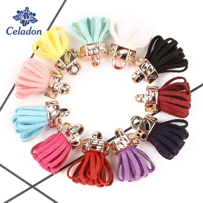 30 шт., замшевые серьги-подвески, 25 мм
30 шт., замшевые серьги-подвески, 25 мм