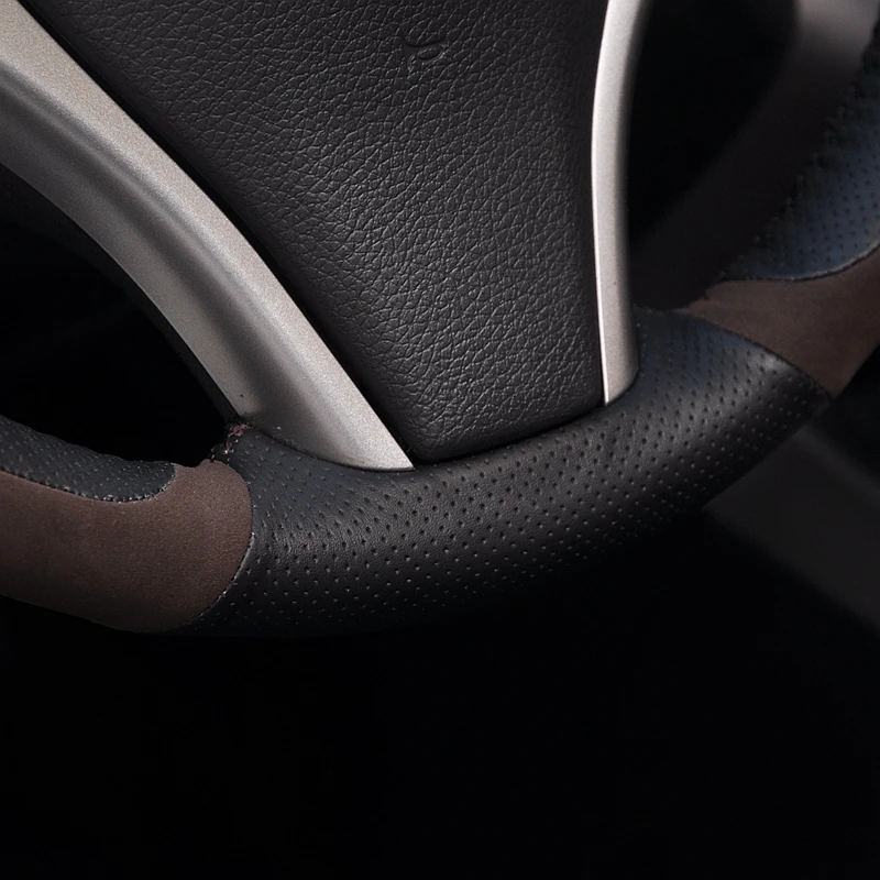 Hand Sew Brown Suede Black Leather Steering Wheel Cover for Nissan 2013 Teana 2014 X-Trail QASHQAI Sentra
Hand Sew Brown Suede Black Leather Steering Wheel Cover for Nissan 2013 Teana 2014 X-Trail QASHQAI Sentra