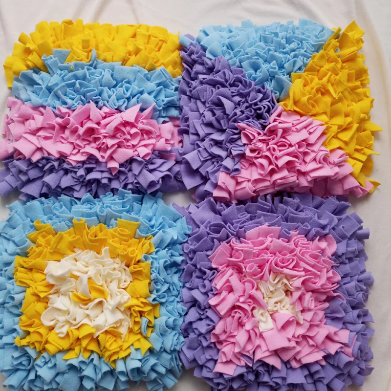 New Dog Toys 45x45cm Sniffing Mat Pet Olfactory Training Products Smell Pad Food Hidden Mats for Dogs Cats Pets Supplies
New Dog Toys 45x45cm Sniffing Mat Pet Olfactory Training Products Smell Pad Food Hidden Mats for Dogs Cats Pets Supplies