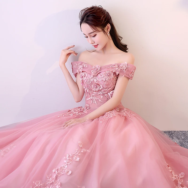 Prom Dress Boat Neck Embroidery Vestidos De Gala Off The Shoulder Women Party Night Dresses 2019 Lace Sleeveless Prom Gowns E713
Prom Dress Boat Neck Embroidery Vestidos De Gala Off The Shoulder Women Party Night Dresses 2019 Lace Sleeveless Prom Gowns E713