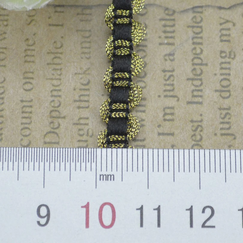 100Metre High Qulality Trim Sewing Lace Gold Centipede Braided Lace Ribbon DIY Clothes Accessories Curve Lace Black White Yellow
100Metre High Qulality Trim Sewing Lace Gold Centipede Braided Lace Ribbon DIY Clothes Accessories Curve Lace Black White Yellow