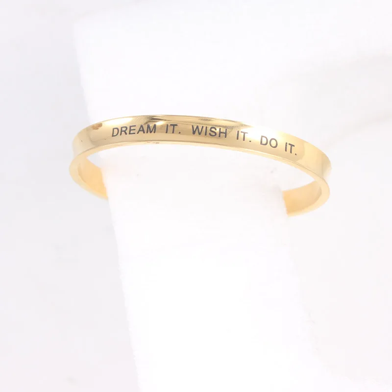 I CAN AND I WILL Gold 316L Stainless Steel Bangle Inspirational Quote Cuff Bangles Mantra Bracelets for Women Christmas Gift
I CAN AND I WILL Gold 316L Stainless Steel Bangle Inspirational Quote Cuff Bangles Mantra Bracelets for Women Christmas Gift