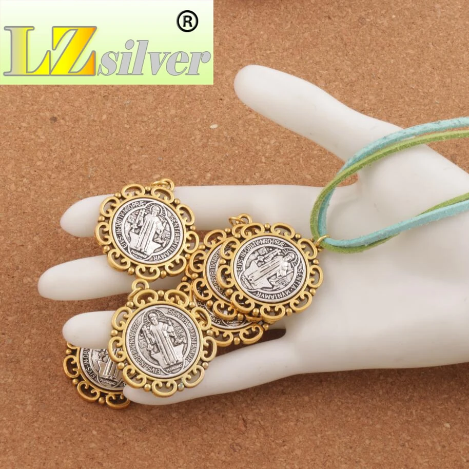 20pcs Flower Saint St Benedict Medal Cross Spacer Charm Beads 2-Tone Pendants 37x33mm T1705
20pcs Flower Saint St Benedict Medal Cross Spacer Charm Beads 2-Tone Pendants 37x33mm T1705