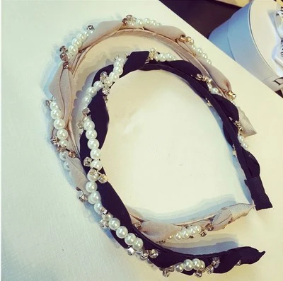 Fashion Luxurious Pearls Rhinestone Hair Hoop Headband Hairband for Women Girls Gauze Hair Band Hair Accessories
Fashion Luxurious Pearls Rhinestone Hair Hoop Headband Hairband for Women Girls Gauze Hair Band Hair Accessories