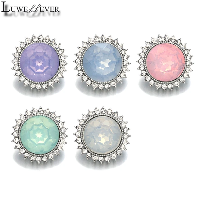 New Component 041 Crystal 3D 18mm Metal Snap Button For Bracelet Necklace Interchangeable Jewelry Women Accessorie Findings
New Component 041 Crystal 3D 18mm Metal Snap Button For Bracelet Necklace Interchangeable Jewelry Women Accessorie Findings