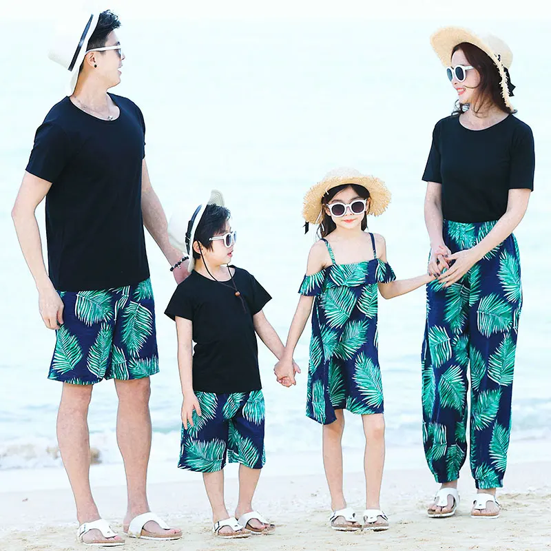matching mother daughter father son clothes family black cotton t shirt green flower casual beach pants girls off shoulder dress
matching mother daughter father son clothes family black cotton t shirt green flower casual beach pants girls off shoulder dress