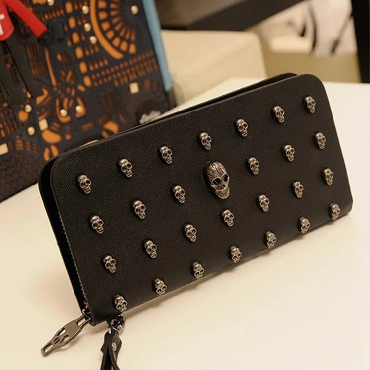Man leather bag High Quality Skull Wallet Personality Clutch Bags Rivets PU Leather Purse Zipper Card Holder Punk Wallets H006
Man leather bag High Quality Skull Wallet Personality Clutch Bags Rivets PU Leather Purse Zipper Card Holder Punk Wallets H006