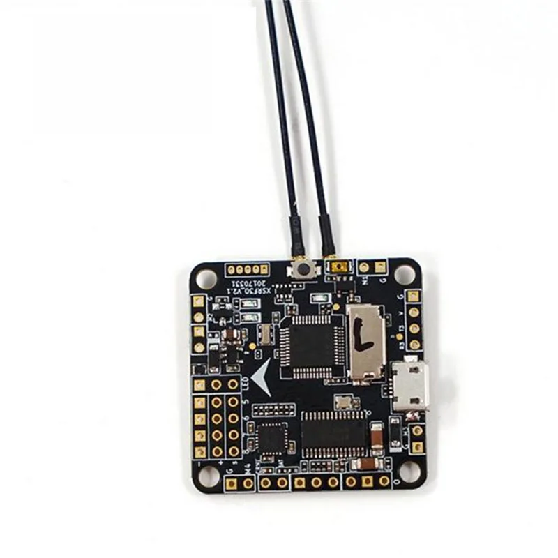 Контроллер полета DIY XSRF3O OSD интегрируется с приемником FrSky XSR для радиоуправляемых