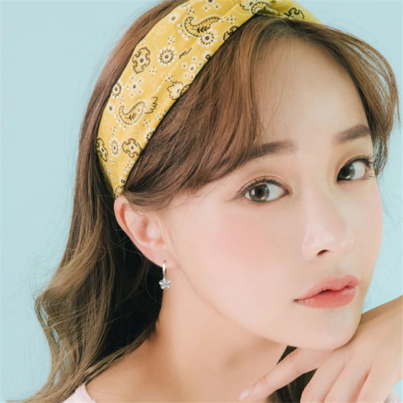 2019 New Fashion Cute Cherry blossoms Flower White Pink CZ Drop Earrings For Women Girls Kids Jewelry
2019 New Fashion Cute Cherry blossoms Flower White Pink CZ Drop Earrings For Women Girls Kids Jewelry