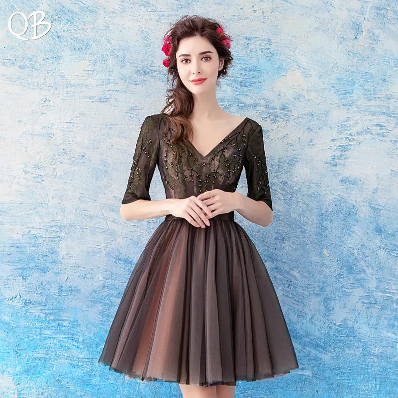 Ball Gown V-neck Half Sleeve Tulle Lace Appliques Sexy Short Black Evening Dresses Bride Banquet Party Prom Dress XK257
Ball Gown V-neck Half Sleeve Tulle Lace Appliques Sexy Short Black Evening Dresses Bride Banquet Party Prom Dress XK257