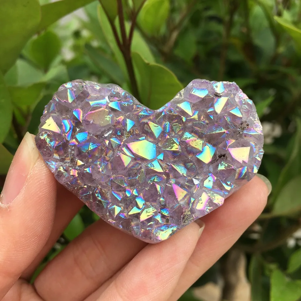 1pcs Amethyst Geode Heart Shaped Crystal Healing Crystals Stones Titanium Rainbow Aura Amethyst Cluster Angel Aura Quartz
1pcs Amethyst Geode Heart Shaped Crystal Healing Crystals Stones Titanium Rainbow Aura Amethyst Cluster Angel Aura Quartz