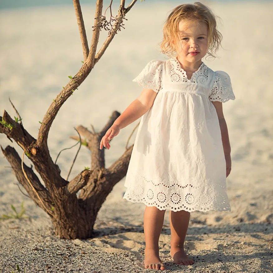 Kids Girls Dresses Lace White Lace Hollow Out Dress Embroidery Baby Girls Dress Summer Princess Korean Cute Girls Clothes Summer
Kids Girls Dresses Lace White Lace Hollow Out Dress Embroidery Baby Girls Dress Summer Princess Korean Cute Girls Clothes Summer