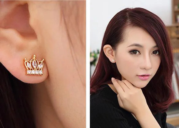Fashion Classic Lady Gold Color Crystal CZ Crystal Jewelry Crown Stud Earrings For Women Girls Gift Brincos Party Jewelry
Fashion Classic Lady Gold Color Crystal CZ Crystal Jewelry Crown Stud Earrings For Women Girls Gift Brincos Party Jewelry