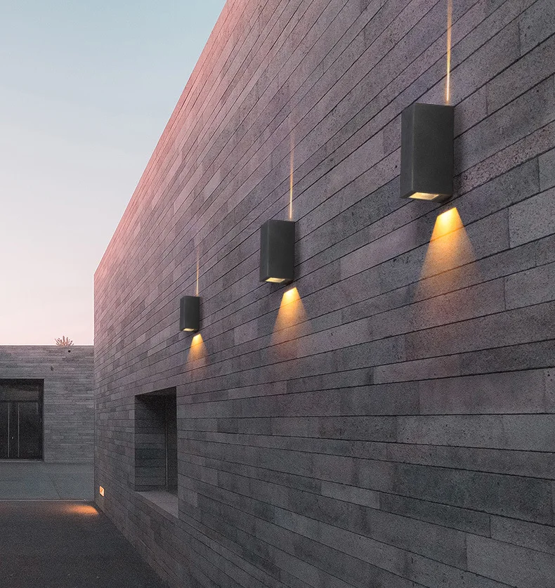 IP65 85-265V Outdoor Modern decor Up Down 6W LED Wall Sconce Light Fixture Waterproof Building Exterior Gate Balcony Garden Yard
IP65 85-265V Outdoor Modern decor Up Down 6W LED Wall Sconce Light Fixture Waterproof Building Exterior Gate Balcony Garden Yard