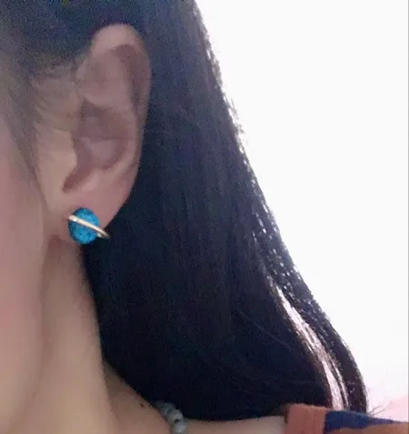 Fashion asymmetric dazzle colour the moon earth earrings stars eardrop Korean girl sweet lovely Star earrings for women
Fashion asymmetric dazzle colour the moon earth earrings stars eardrop Korean girl sweet lovely Star earrings for women