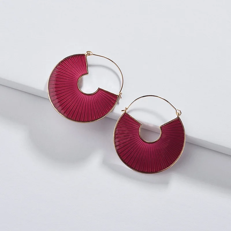 wing yuk tak Vintage Hoop Earrings for Women New Design Round Acrylic Earrings Fashion Jewelry Bijoux boucle d'oreille femme
wing yuk tak Vintage Hoop Earrings for Women New Design Round Acrylic Earrings Fashion Jewelry Bijoux boucle d'oreille femme
