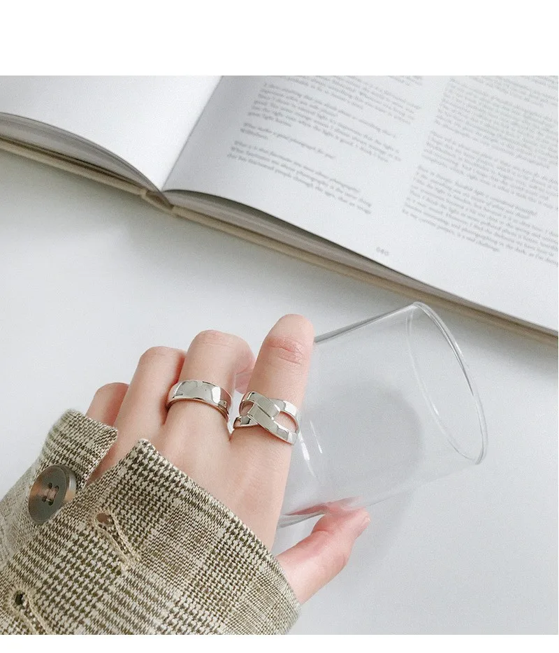 Simple Style 925 Sterling Silver Round Rings for Women Statement Jewelry Retro Open Finger Antique Rings
Simple Style 925 Sterling Silver Round Rings for Women Statement Jewelry Retro Open Finger Antique Rings