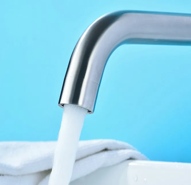 Free shipping 304 stainless steel wall mounted bathroom basin faucet brushed finish single handle mixer for cold and hot water
Free shipping 304 stainless steel wall mounted bathroom basin faucet brushed finish single handle mixer for cold and hot water