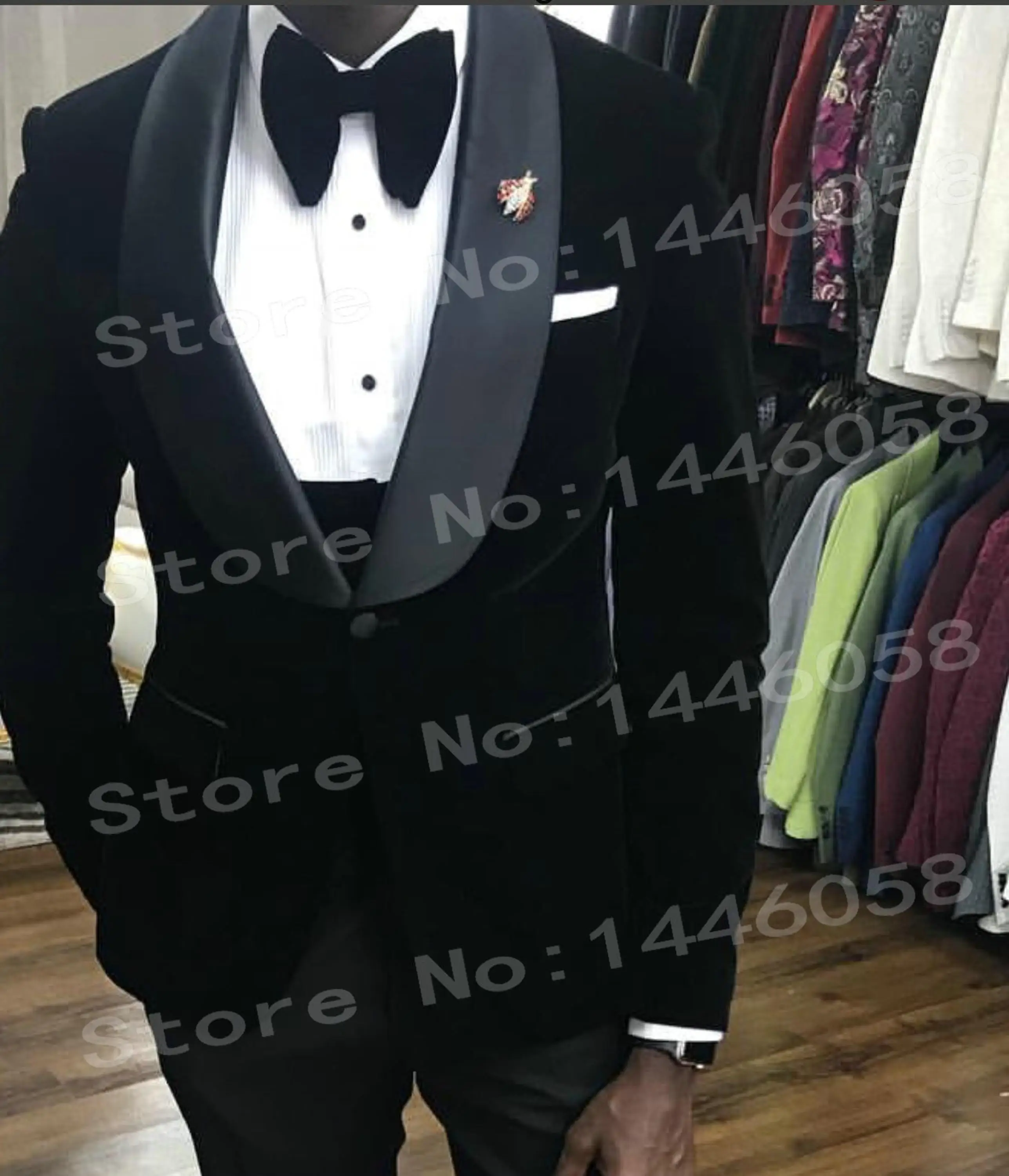 Costume Homme 2018 Elegant Fashion Design Slim Fit 3 Pieces Groomsmen Black Velvet Men Prom Dress Suits For Wedding Groom Tuxedo
Costume Homme 2018 Elegant Fashion Design Slim Fit 3 Pieces Groomsmen Black Velvet Men Prom Dress Suits For Wedding Groom Tuxedo