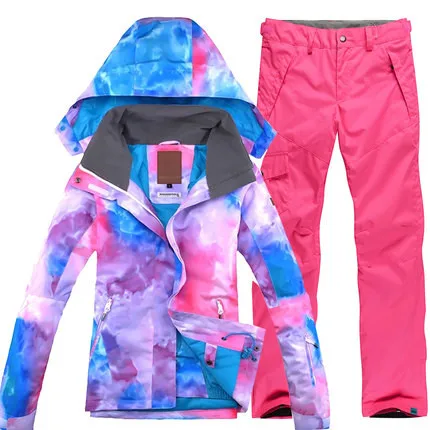 GSOU SNOW 2017 New Women's Ski Suit Winter Thickening Warm Waterproof Windproof Breathable Wear-resistant Ski Coat+Ski Trousers
GSOU SNOW 2017 New Women's Ski Suit Winter Thickening Warm Waterproof Windproof Breathable Wear-resistant Ski Coat+Ski Trousers