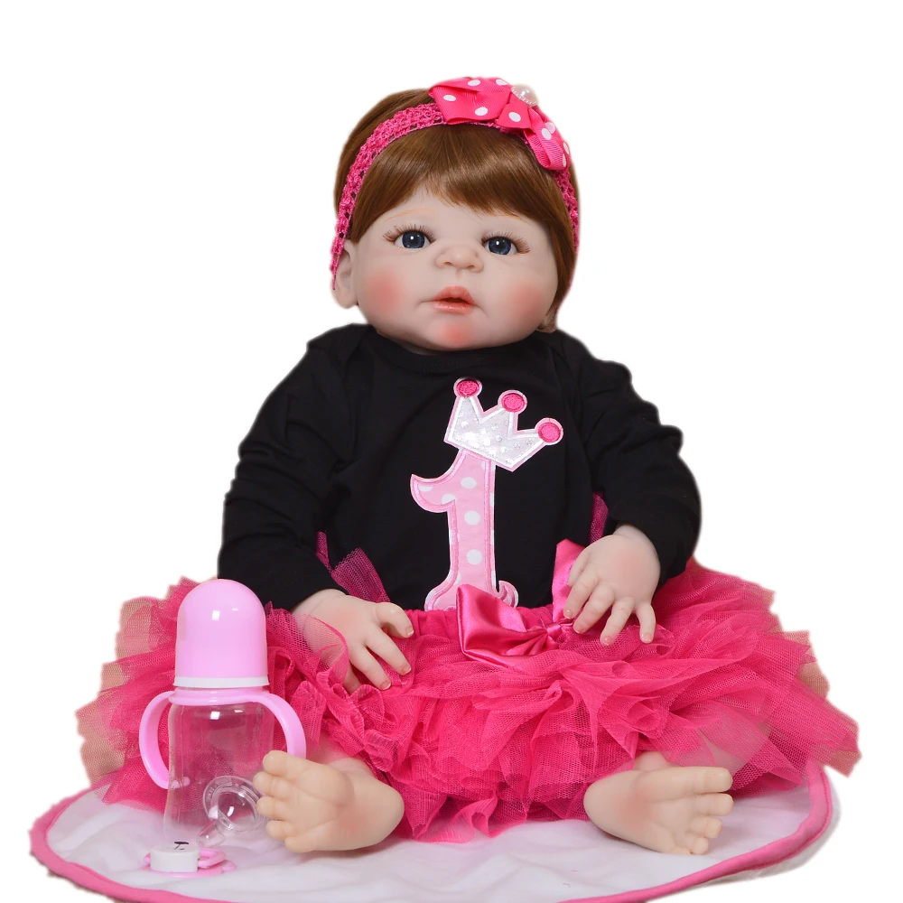 55 см bebes Reborn Baby doll, силиконовая виниловая кукла menina, живая 100% Реалистичная кукла reborn, игрушка, одежда для годовалого дня рождения, платье в под...
55 см bebes Reborn Baby doll, силиконовая виниловая кукла menina, живая 100% Реалистичная кукла reborn, игрушка, одежда для годовалого дня рождения, платье в под...