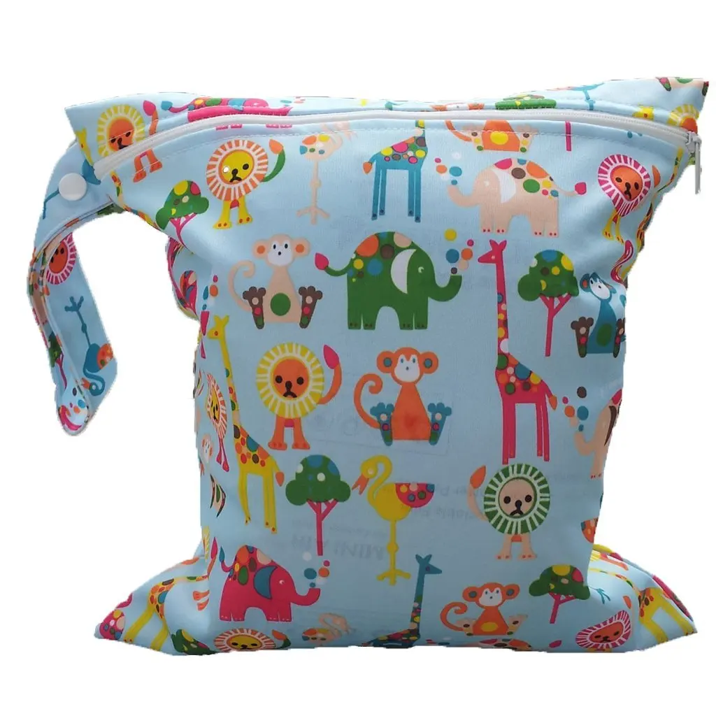 Double Pockets Waterproof Portable Multifunctional Diaper Nappy Bags Designed Diaper Wet Bags Organizer for Mum
Double Pockets Waterproof Portable Multifunctional Diaper Nappy Bags Designed Diaper Wet Bags Organizer for Mum