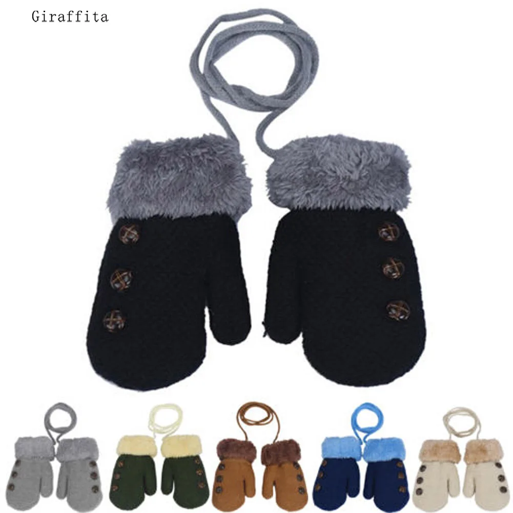 Giraffita полный палец перчатки милые пуговицы печати Твердые теплые вязаные зимние перчатки для девочек мальчиков кашемировые гольфы
Giraffita полный палец перчатки милые пуговицы печати Твердые теплые вязаные зимние перчатки для девочек мальчиков кашемировые гольфы