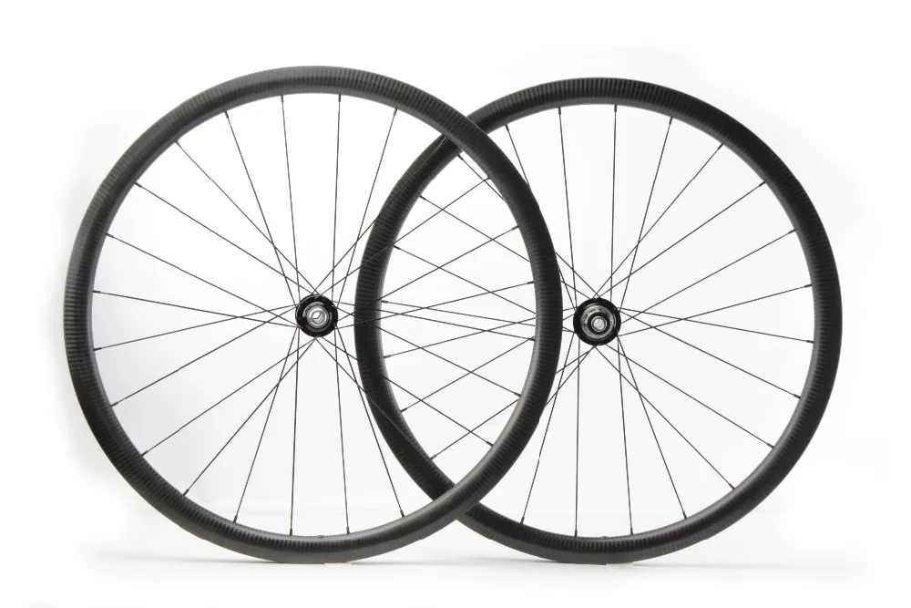 Gravel FSC45-CM-28DSL White Industry T11 45mm 28mm 700c disc brake Tubeless carbon wheels
Gravel FSC45-CM-28DSL White Industry T11 45mm 28mm 700c disc brake Tubeless carbon wheels