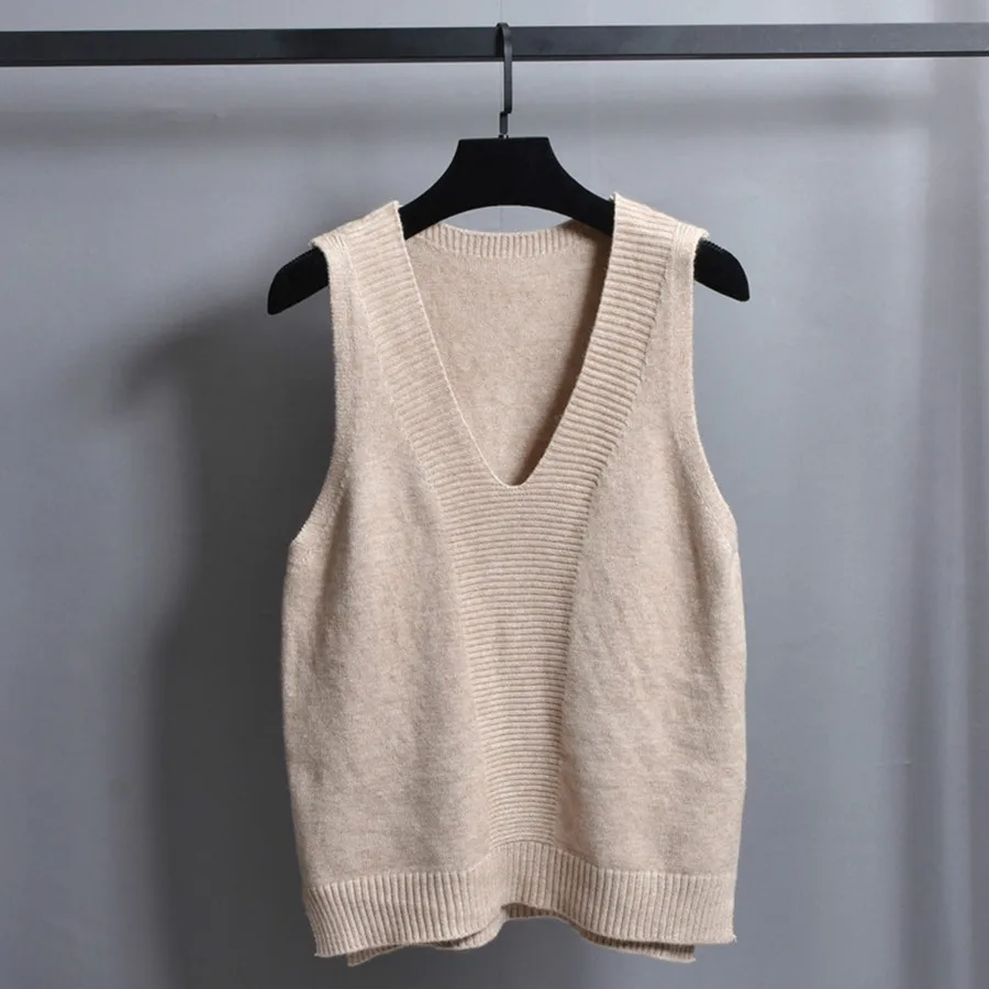 Casual Solid Sweater Vest Women V Neck Sleeveless Knitted Vest Black White Loose Pullovers Tank Tops Female Spring Autumn
Casual Solid Sweater Vest Women V Neck Sleeveless Knitted Vest Black White Loose Pullovers Tank Tops Female Spring Autumn
