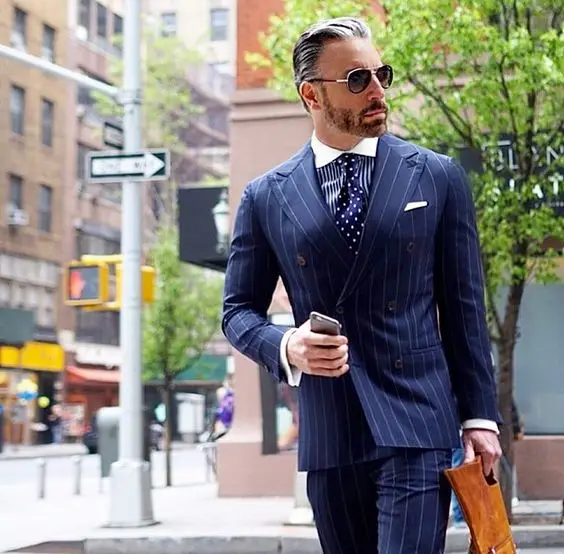 Latest Coat Pant Designs Navy Blue Stripe Men Suit Double Breasted Blazer Slim Fit 2 Piece Tuxedo Custom Groom Prom Suits Ternos
Latest Coat Pant Designs Navy Blue Stripe Men Suit Double Breasted Blazer Slim Fit 2 Piece Tuxedo Custom Groom Prom Suits Ternos