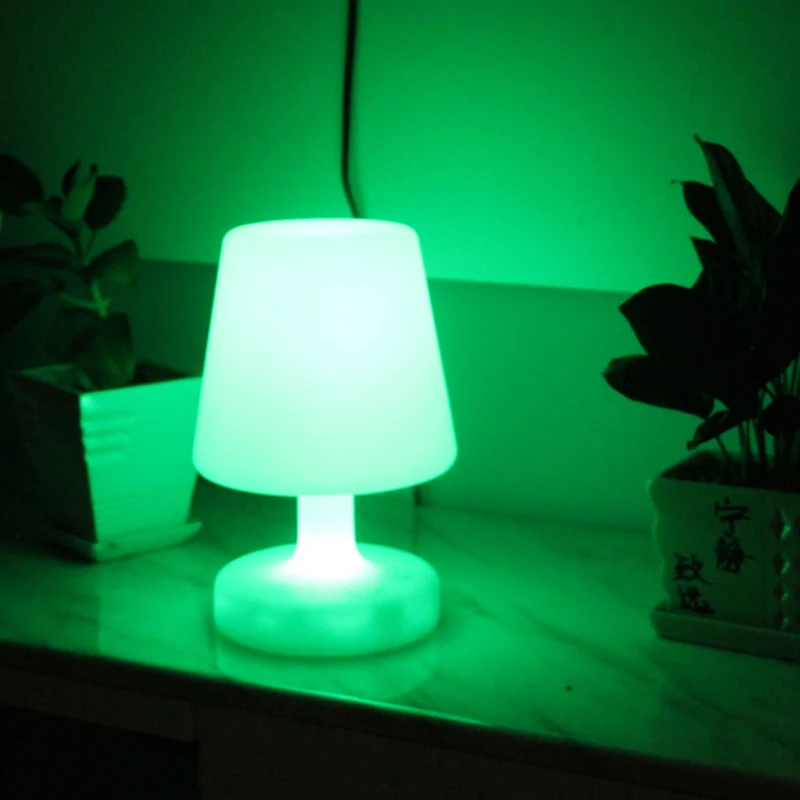 D17*H25.5cm 16 Color Changing RGBW Spotlight Bedside LED Night Light Lamp for Living Room And Bedroom Free Shipping 1pc
D17*H25.5cm 16 Color Changing RGBW Spotlight Bedside LED Night Light Lamp for Living Room And Bedroom Free Shipping 1pc