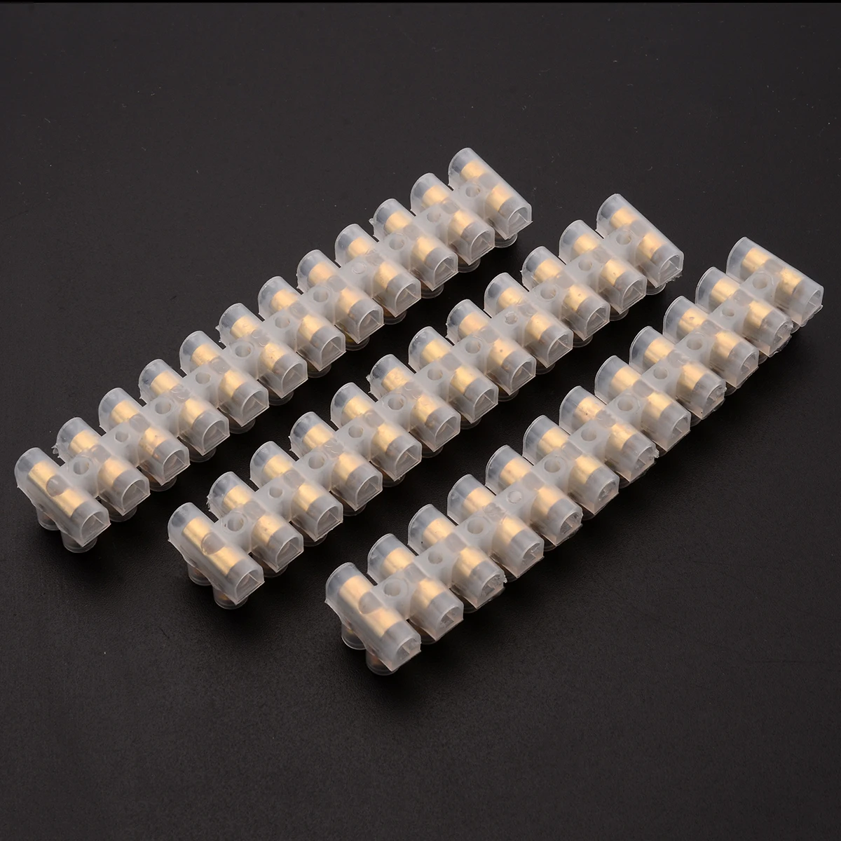 3x Copper ABS Terminal Barrier Strips 12 Way 3A Barrier Screw Terminal Block Wire Connection Connector Strip for Electrical Wire
3x Copper ABS Terminal Barrier Strips 12 Way 3A Barrier Screw Terminal Block Wire Connection Connector Strip for Electrical Wire